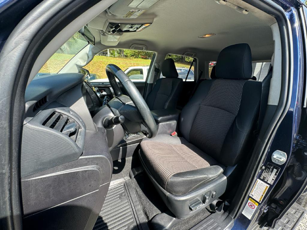 2015 Toyota 4Runner Image 19