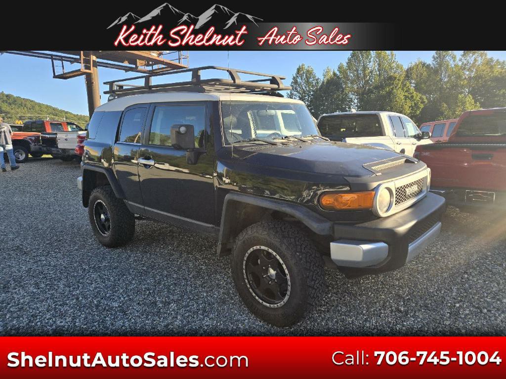2008 Toyota FJ Cruiser Image 1