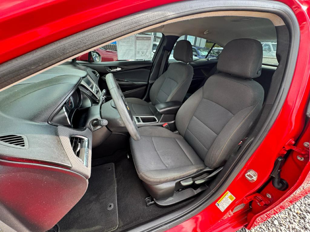 2018 Chevrolet Cruze Image 21