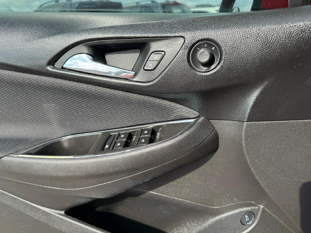 2018 Chevrolet Cruze Image 25