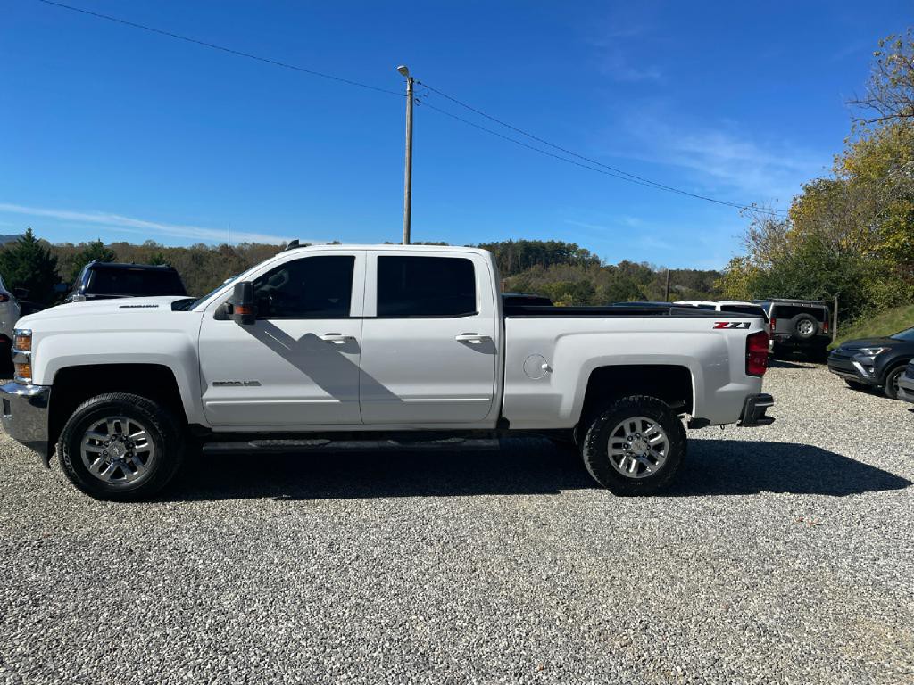 2019 Chevrolet Silverado 1500 Image 3