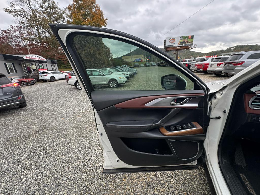 2017 Mazda CX-9 Image 12