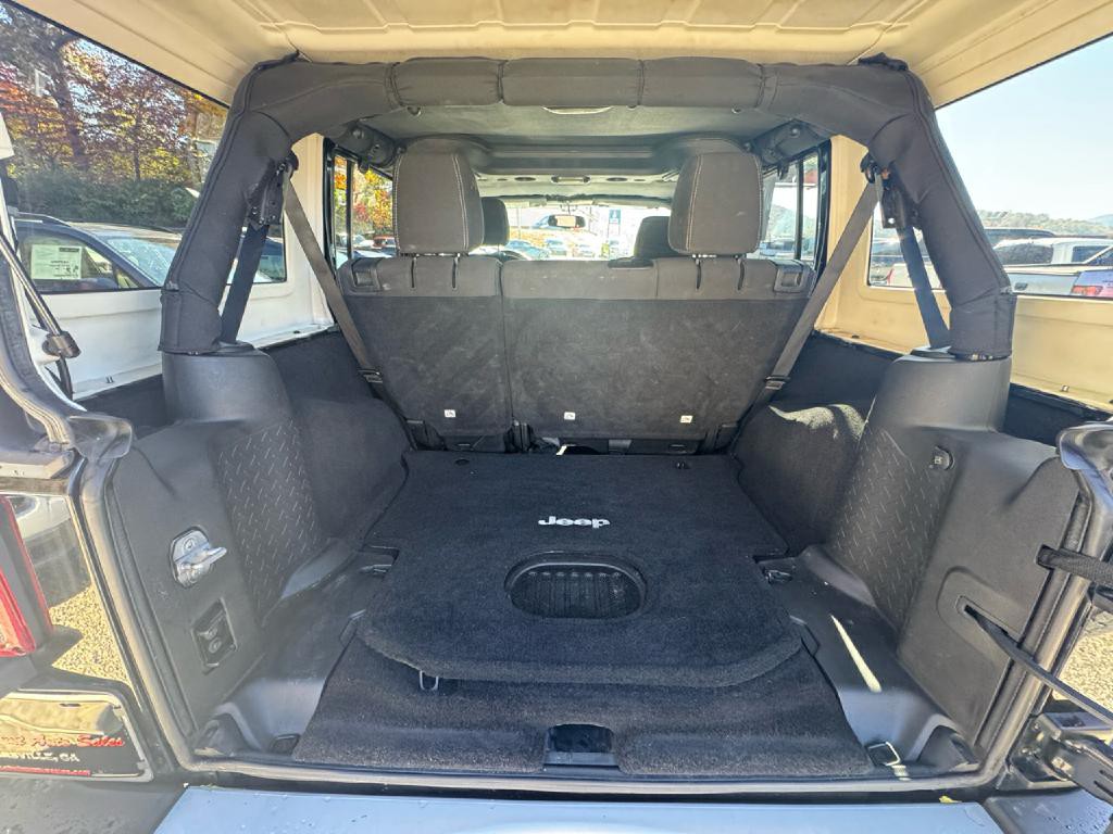 2015 Jeep Wrangler Unlimited Image 6