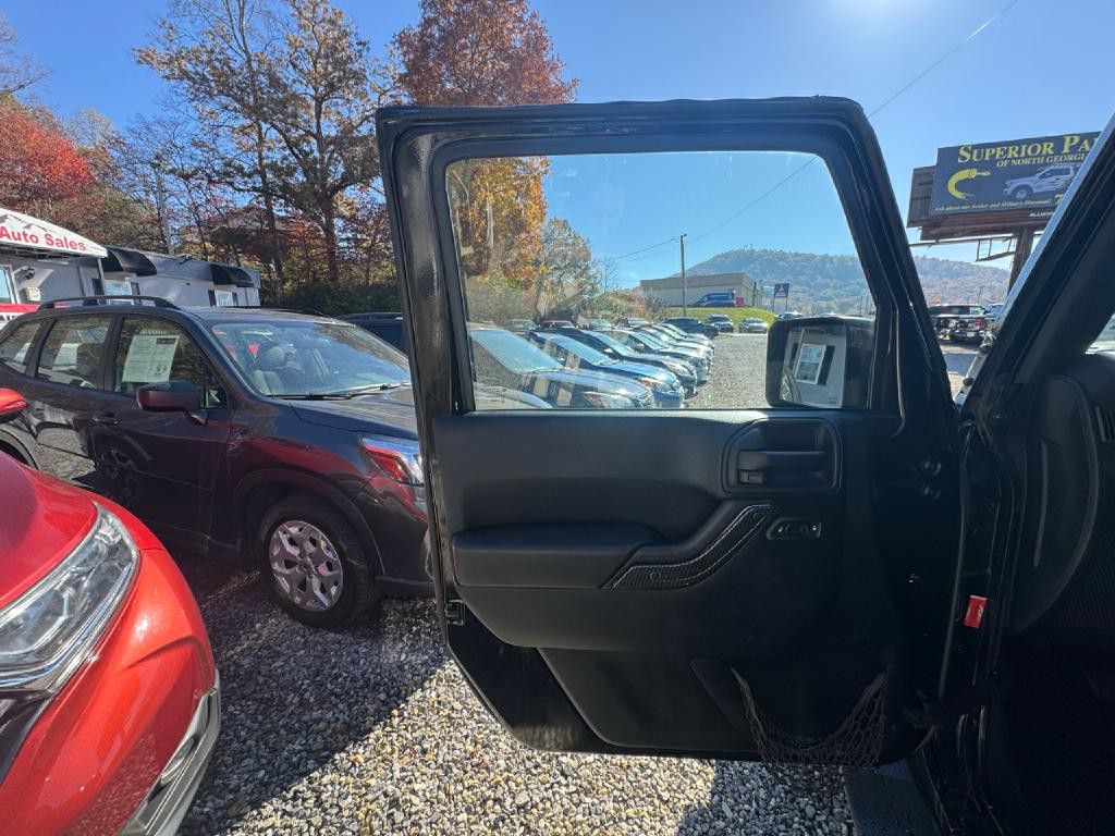 2015 Jeep Wrangler Unlimited Image 14