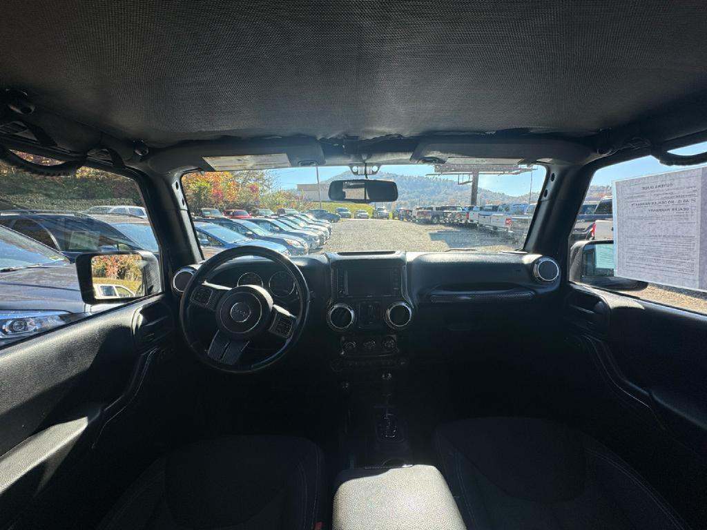 2015 Jeep Wrangler Unlimited Image 15