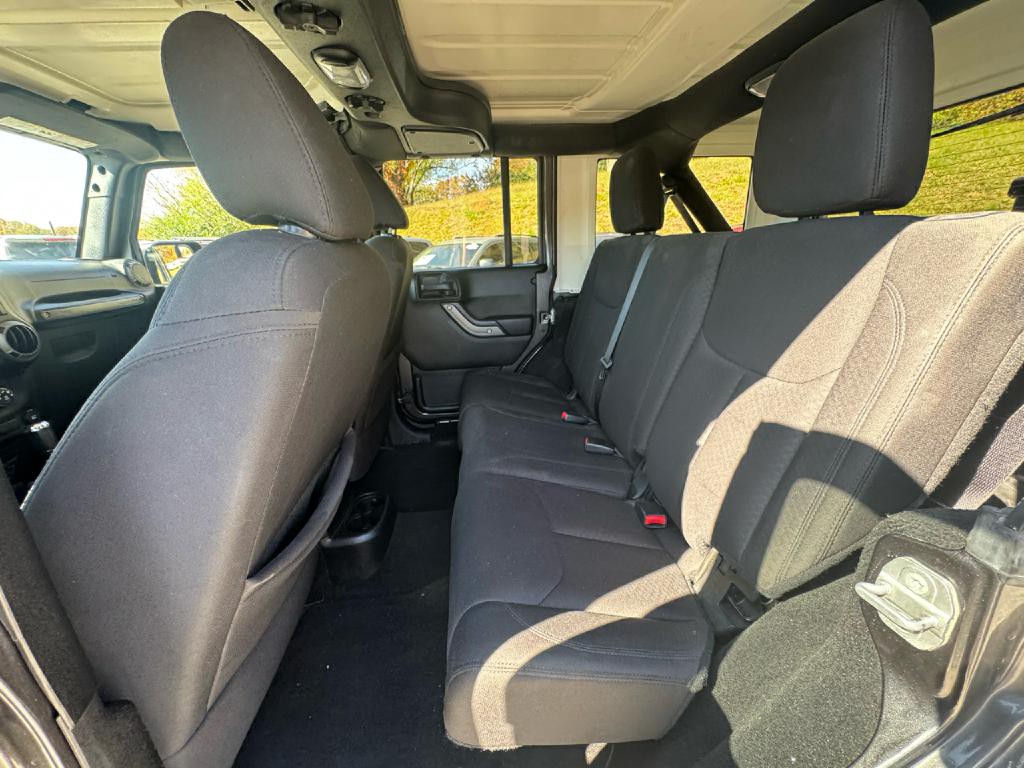 2016 Jeep Wrangler Unlimited Image 8