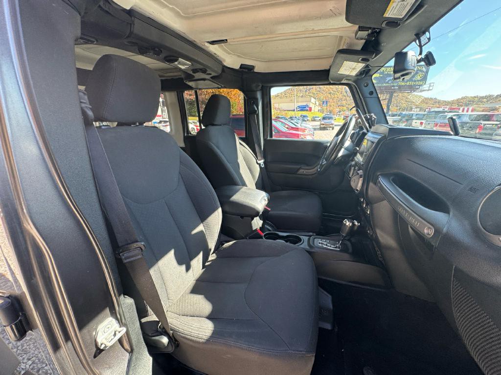 2016 Jeep Wrangler Unlimited Image 12