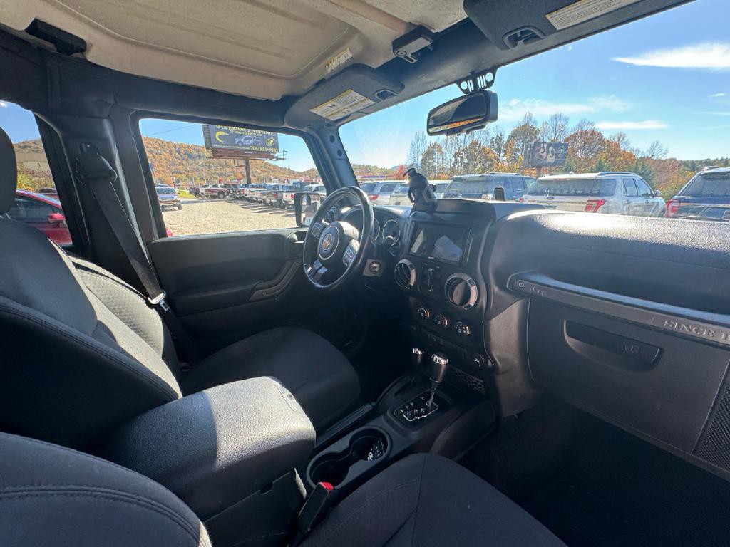 2016 Jeep Wrangler Unlimited Image 13
