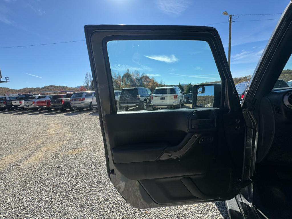 2016 Jeep Wrangler Unlimited Image 14