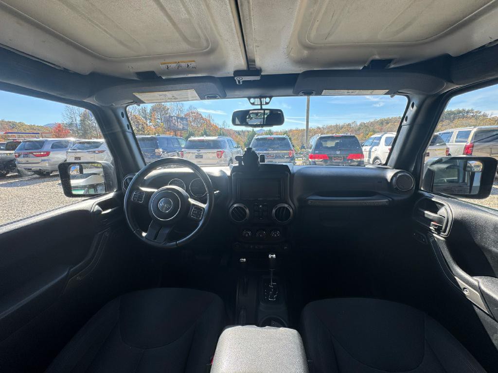 2016 Jeep Wrangler Unlimited Image 16
