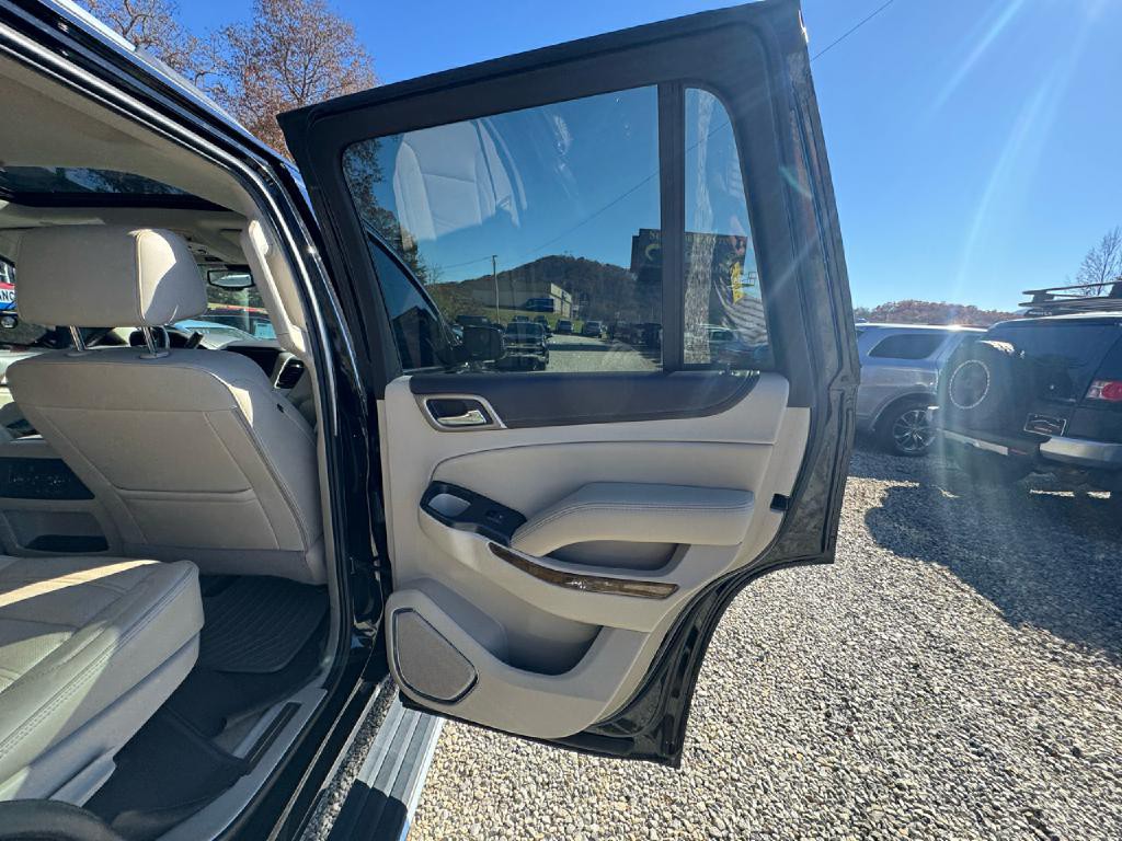 2017 GMC Yukon Image 9