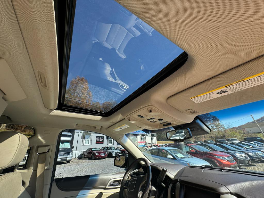 2017 GMC Yukon Image 16