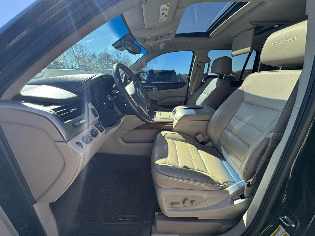 2017 GMC Yukon Image 18