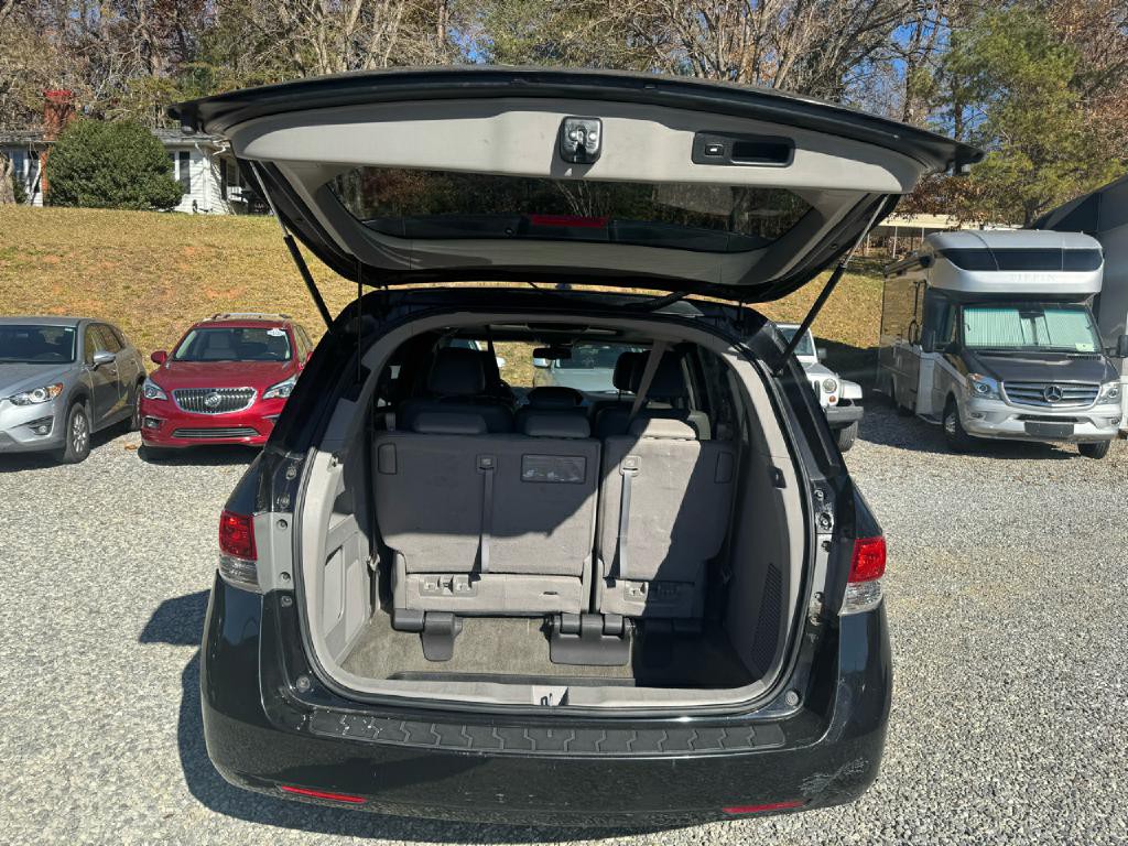 2015 Honda Odyssey Image 4