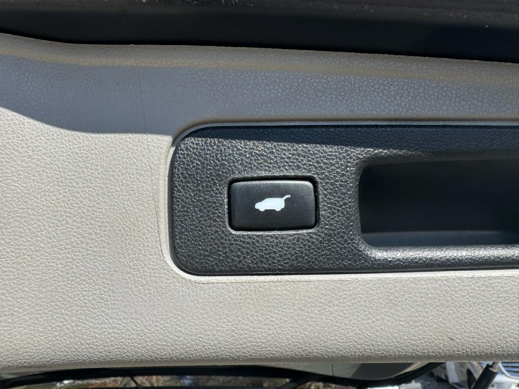 2015 Honda Odyssey Image 6