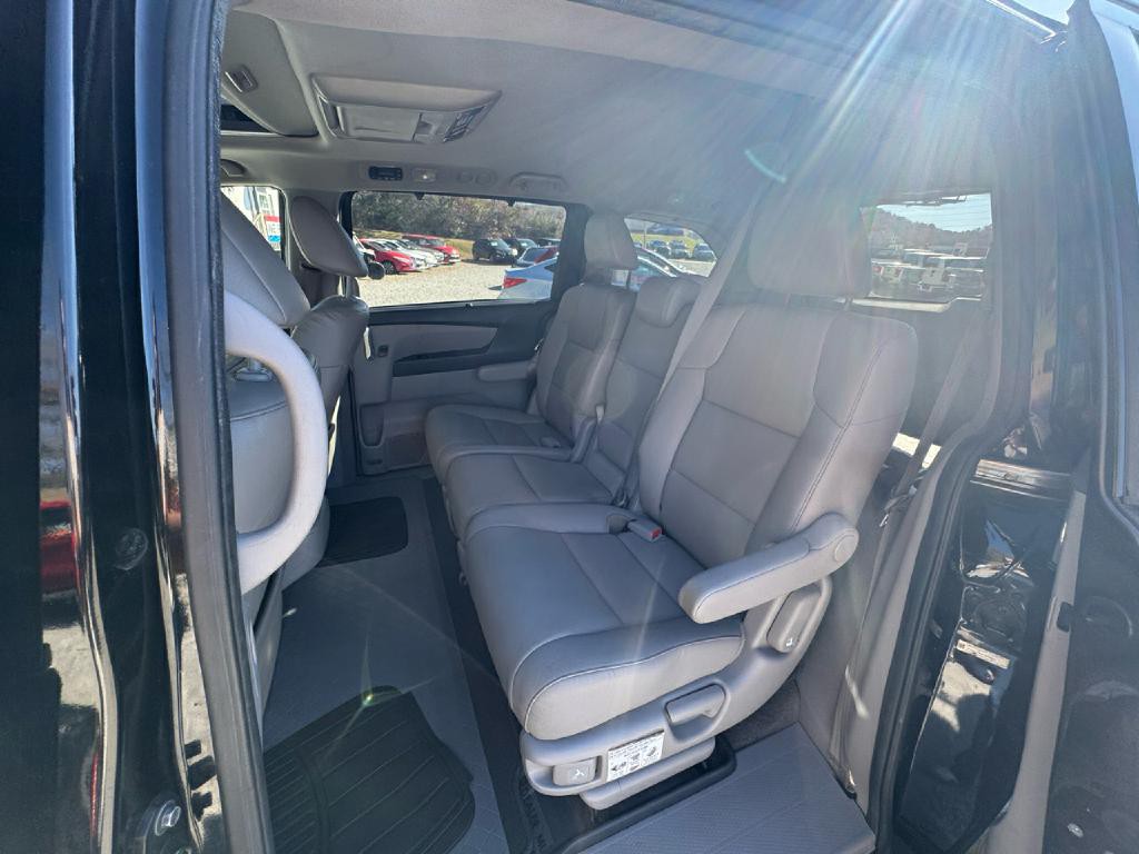 2015 Honda Odyssey Image 7