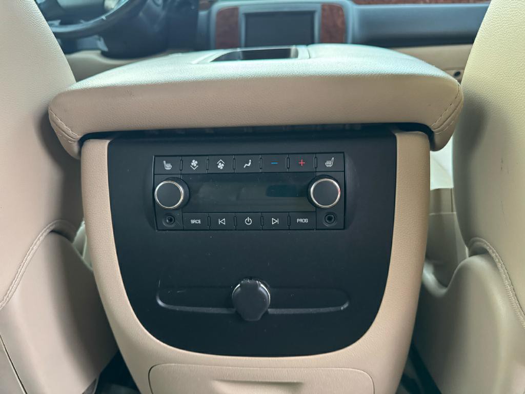 2007 Chevrolet Tahoe Image 11