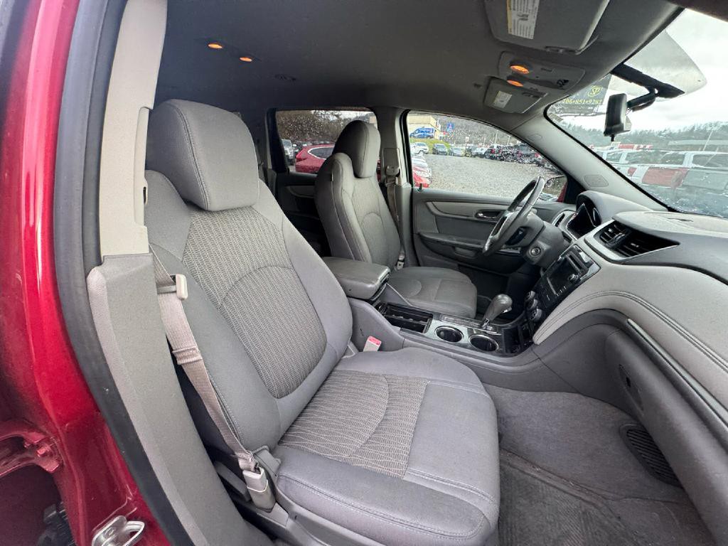 2013 Chevrolet Traverse Image 11