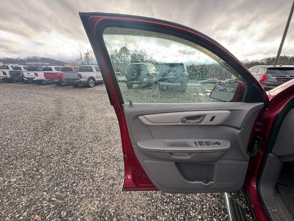 2013 Chevrolet Traverse Image 12