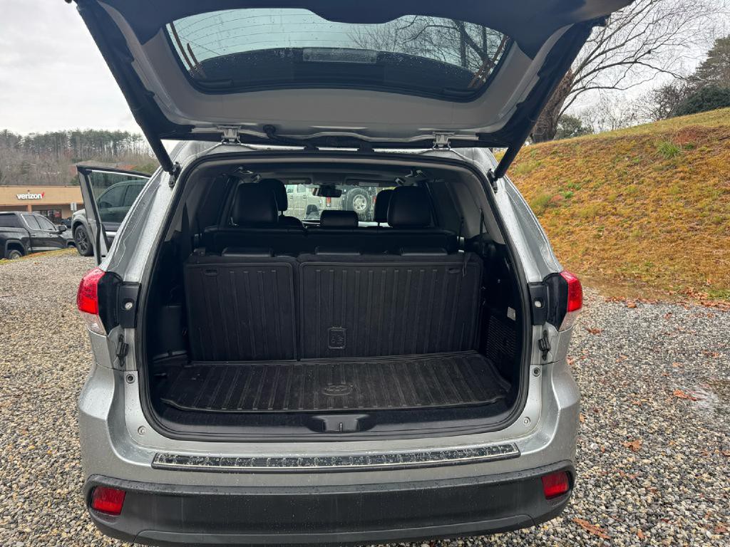 2018 Toyota Highlander Image 6