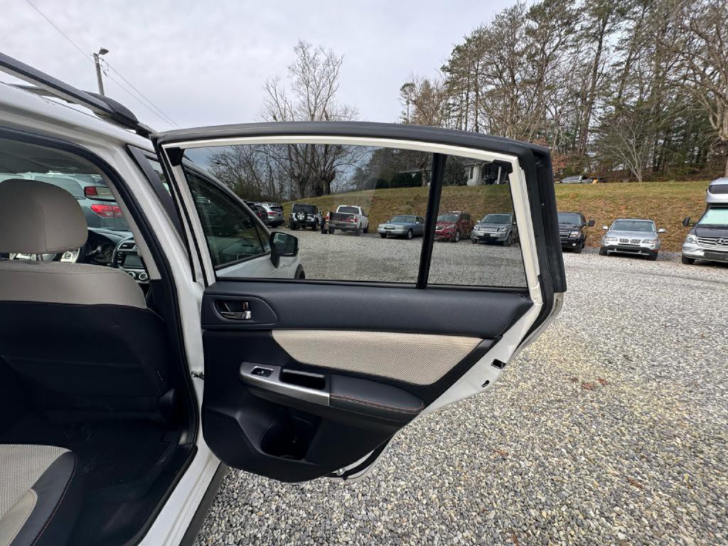 2016 Subaru Crosstrek Image 8