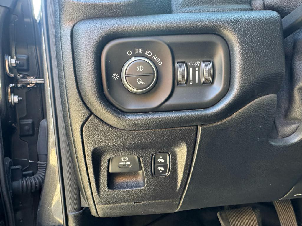 2020 RAM 1500 Image 16