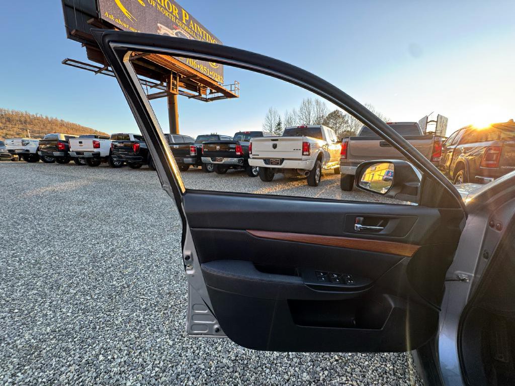 2014 Subaru Outback Image 12