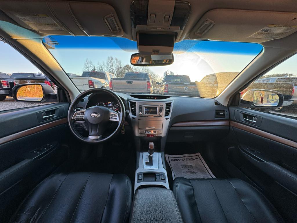 2014 Subaru Outback Image 14