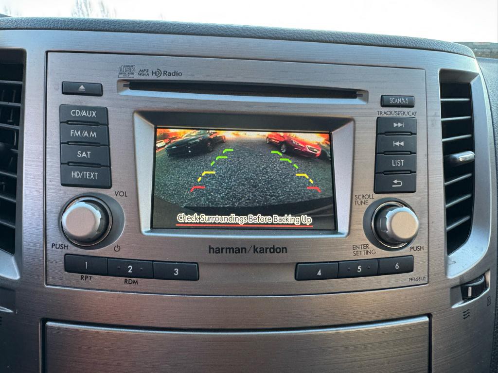 2014 Subaru Outback Image 17