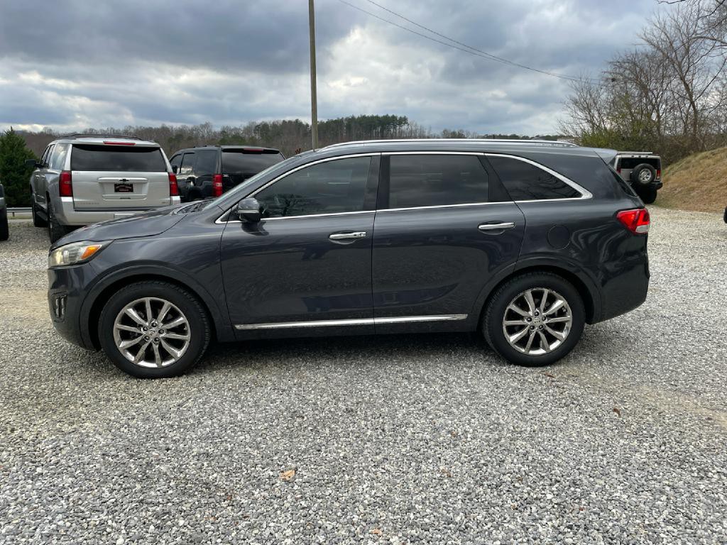 2016 Kia Sorento Image 4