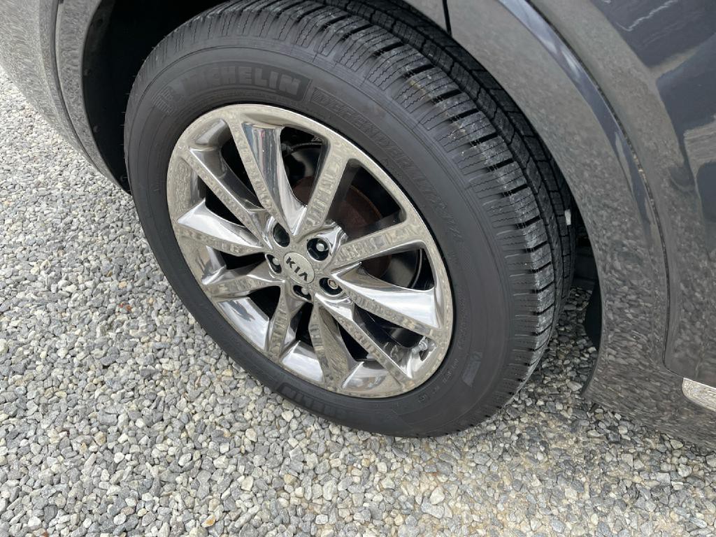 2016 Kia Sorento Image 8
