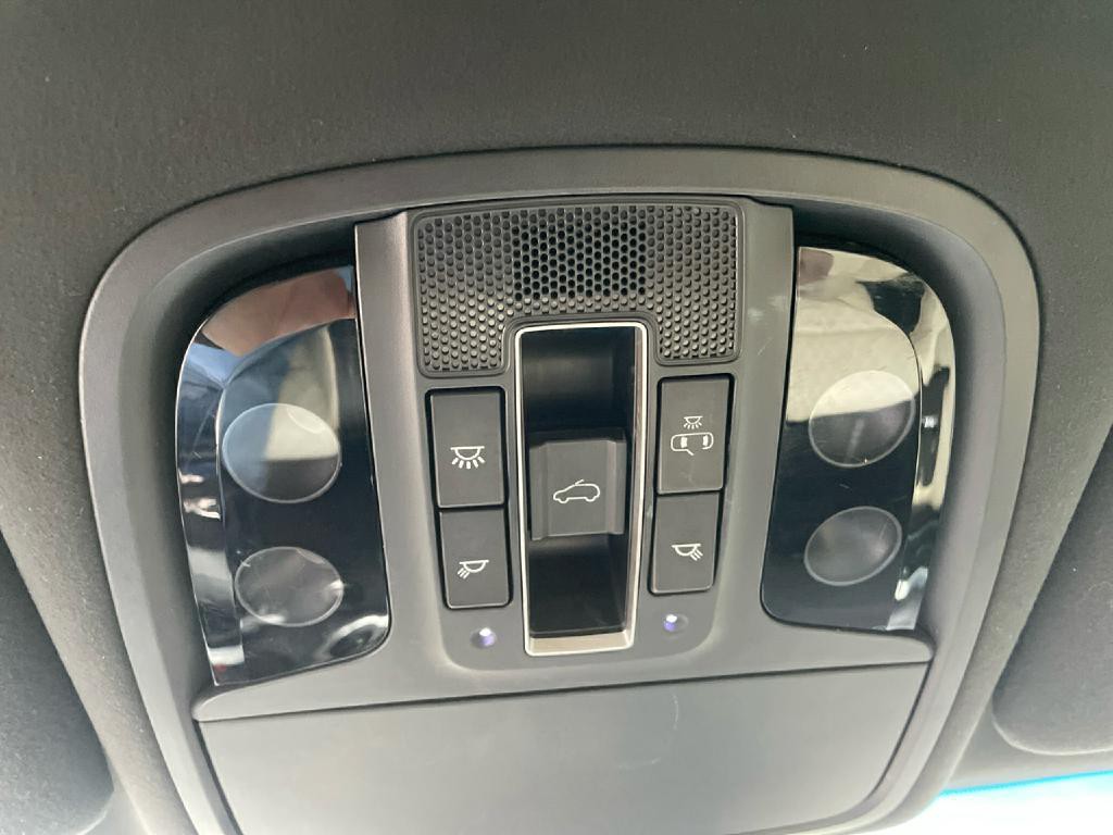 2016 Kia Sorento Image 34