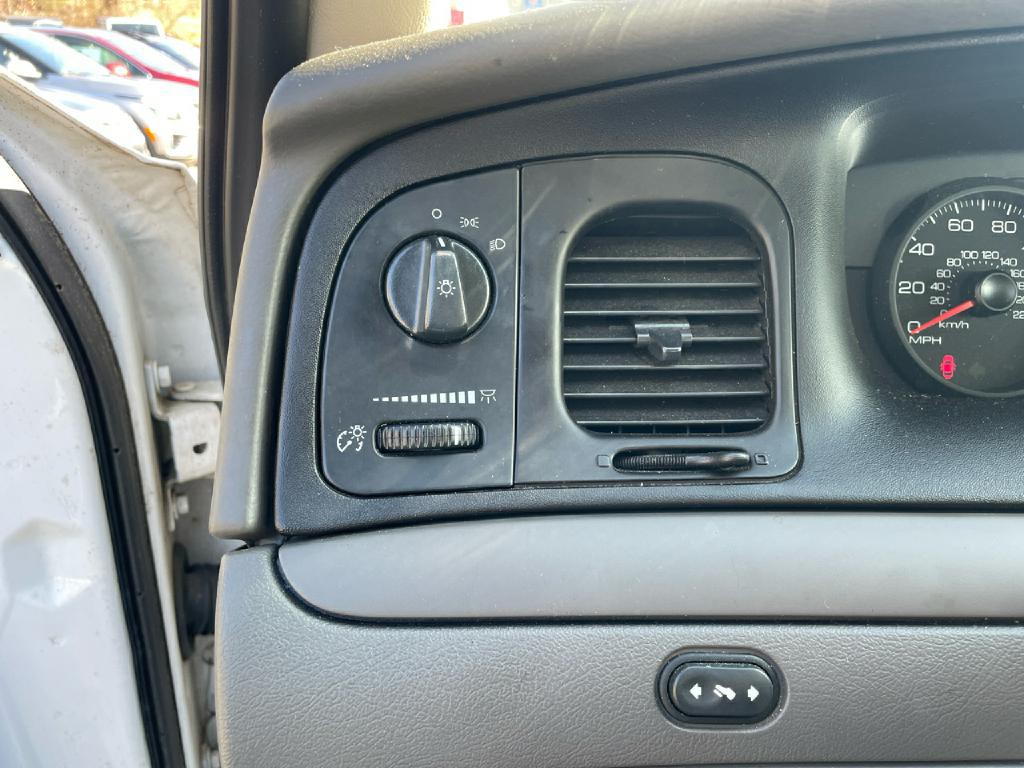 2010 Ford Crown Victoria Image 21