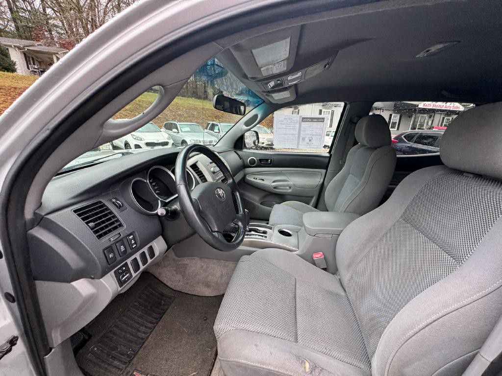 2006 Toyota Tacoma Image 13