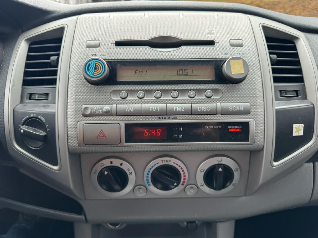 2006 Toyota Tacoma Image 16