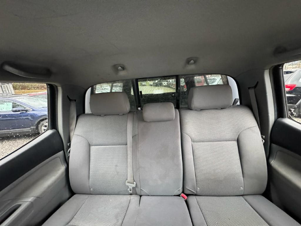 2006 Toyota Tacoma Image 18