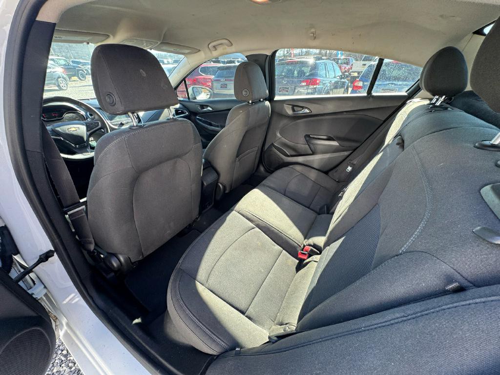 2017 Chevrolet Cruze Image 7