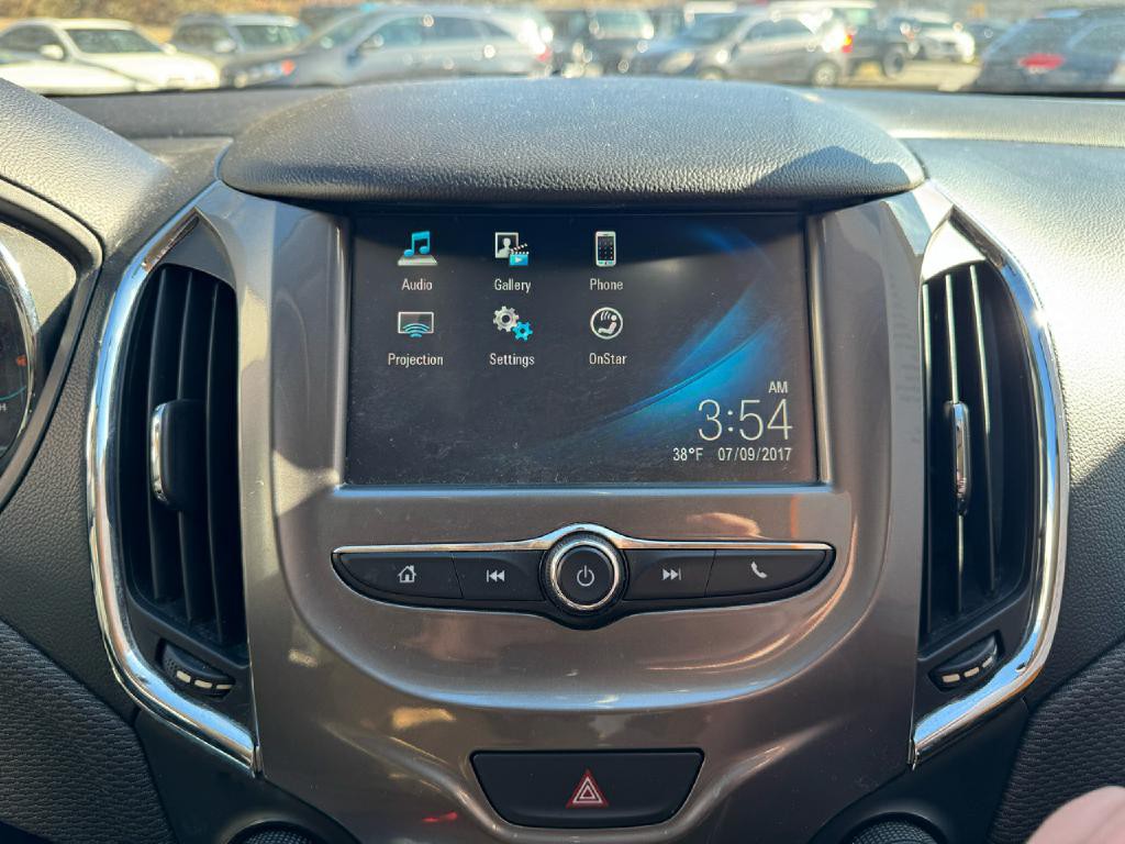 2017 Chevrolet Cruze Image 17