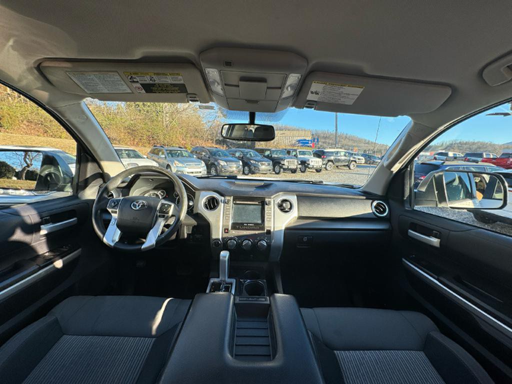2016 Toyota Tundra Image 14