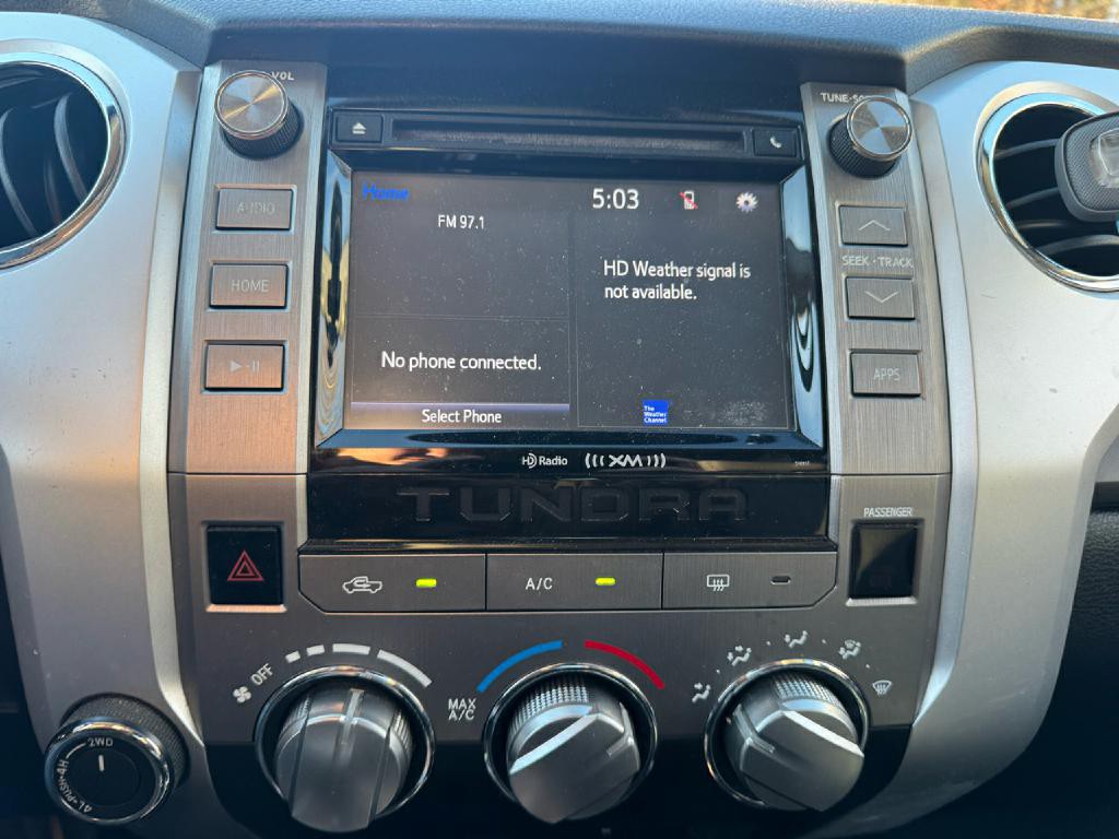 2016 Toyota Tundra Image 17