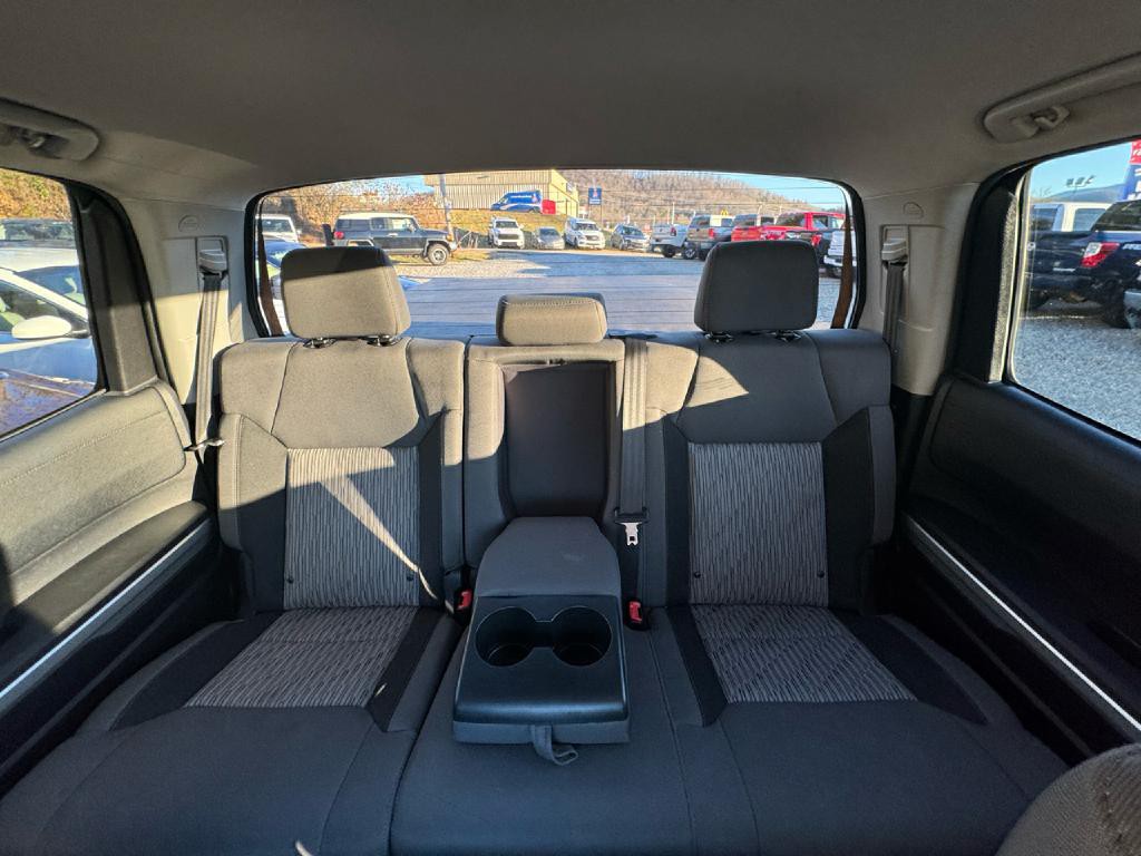 2016 Toyota Tundra Image 20