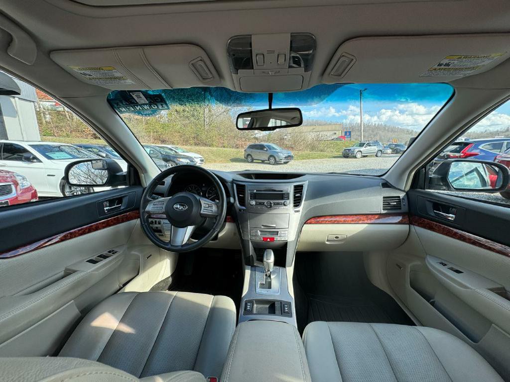 2011 Subaru Legacy Image 14