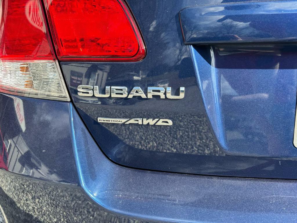 2011 Subaru Legacy Image 22