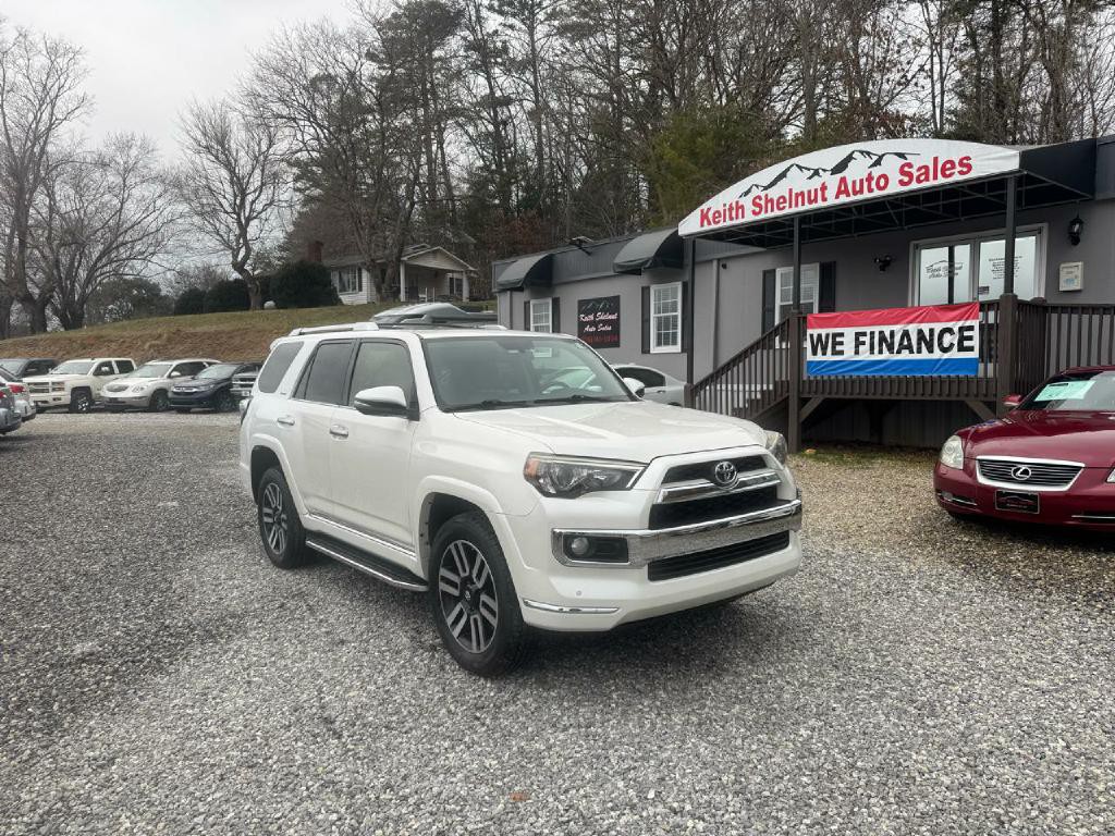 2015 Toyota 4Runner Image 24