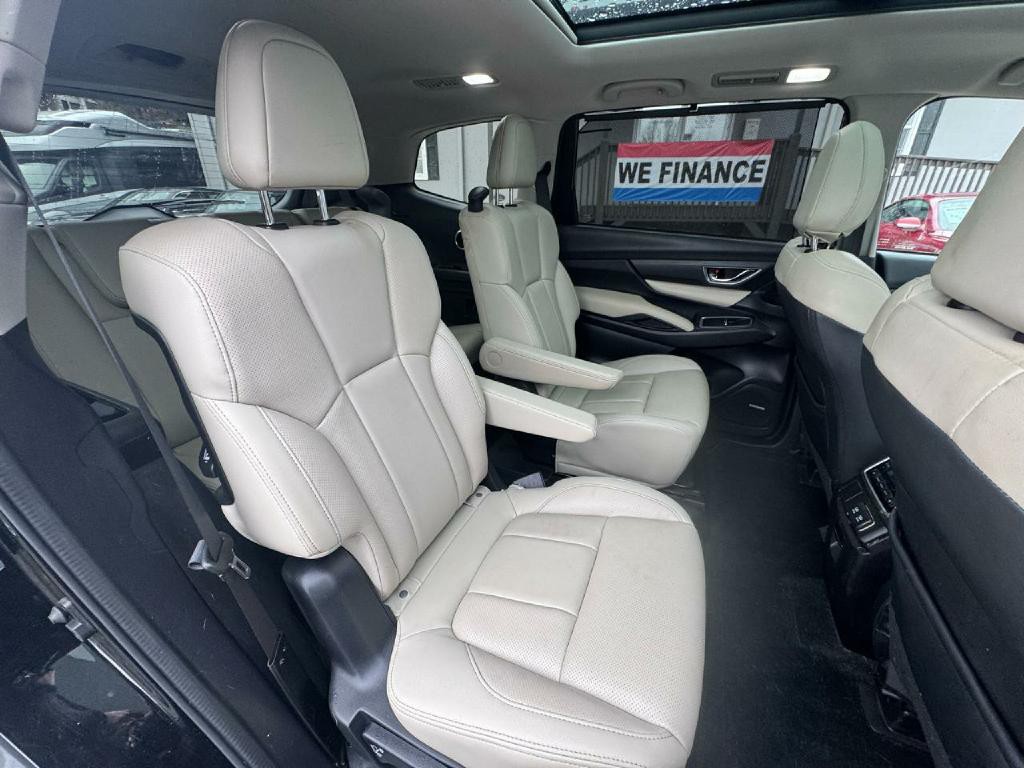 2022 Subaru Ascent Image 8