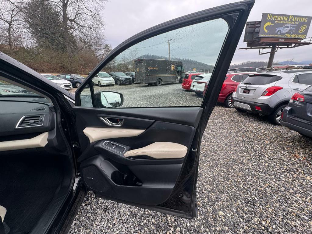 2022 Subaru Ascent Image 9