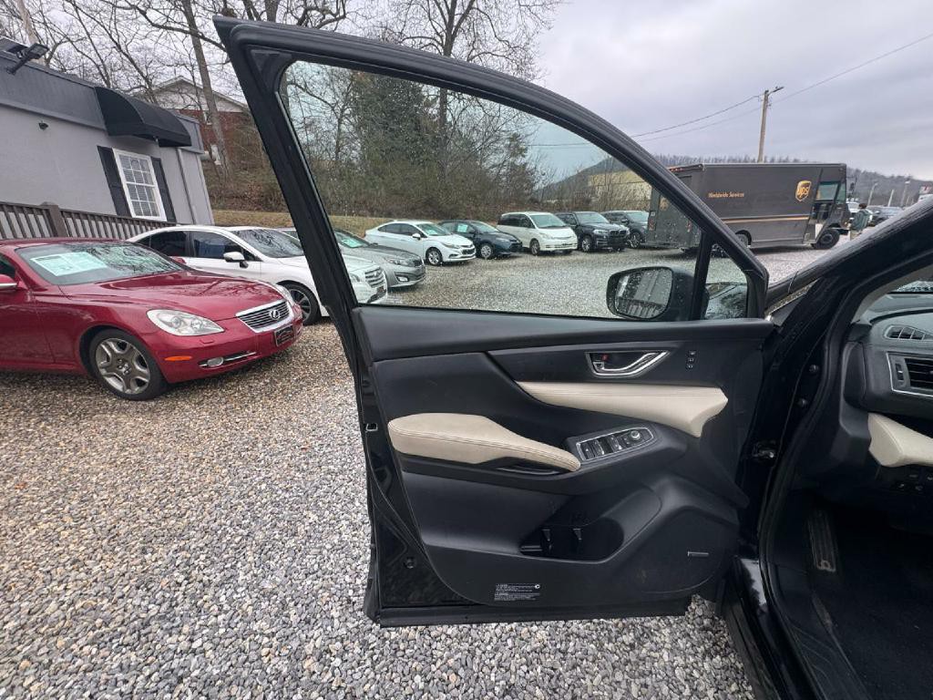 2022 Subaru Ascent Image 12