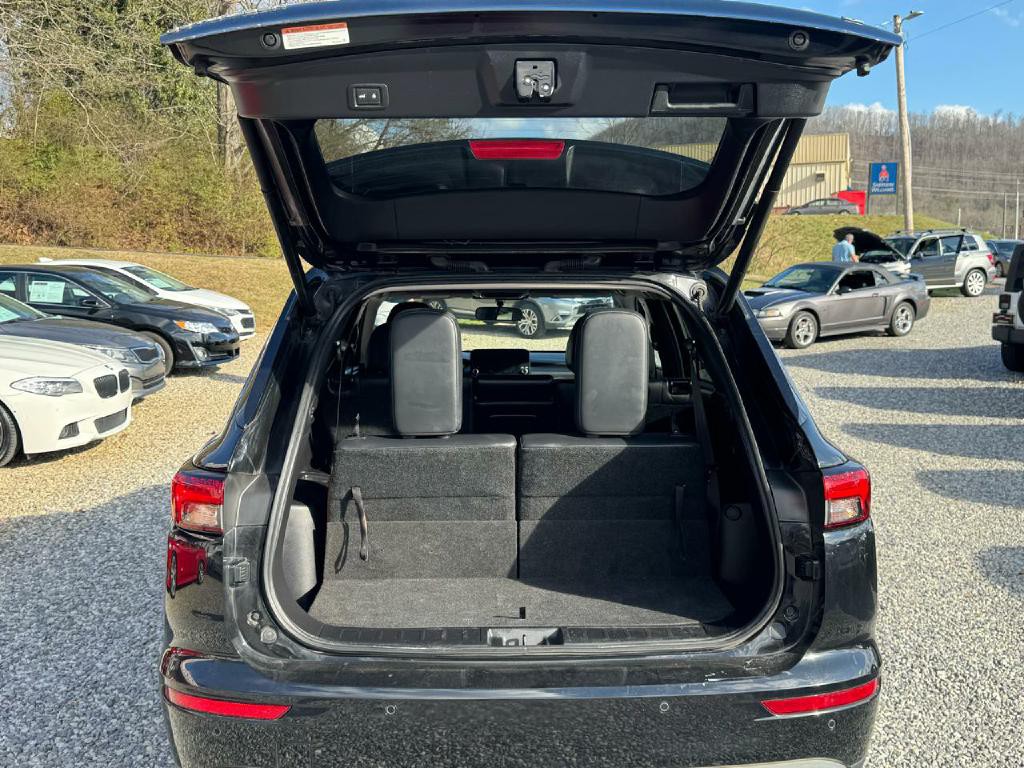 2022 Mitsubishi Outlander Image 5