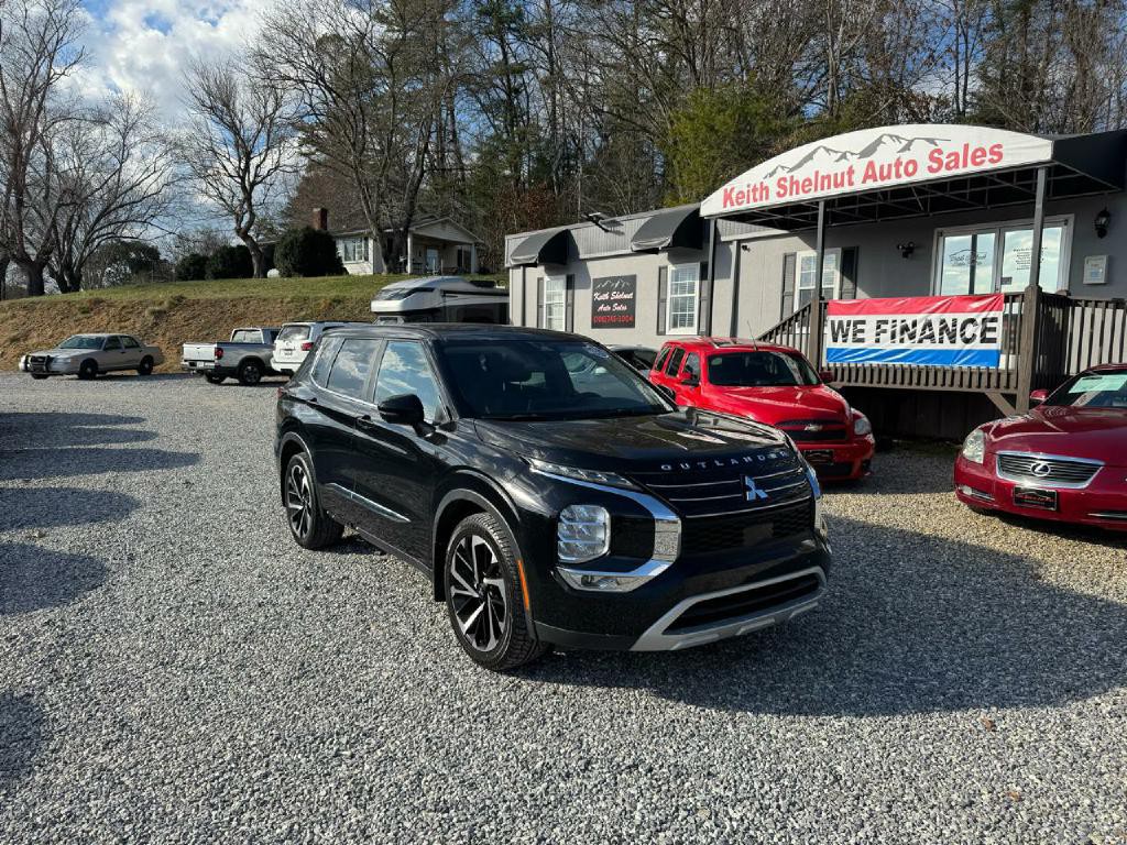 2022 Mitsubishi Outlander Image 18