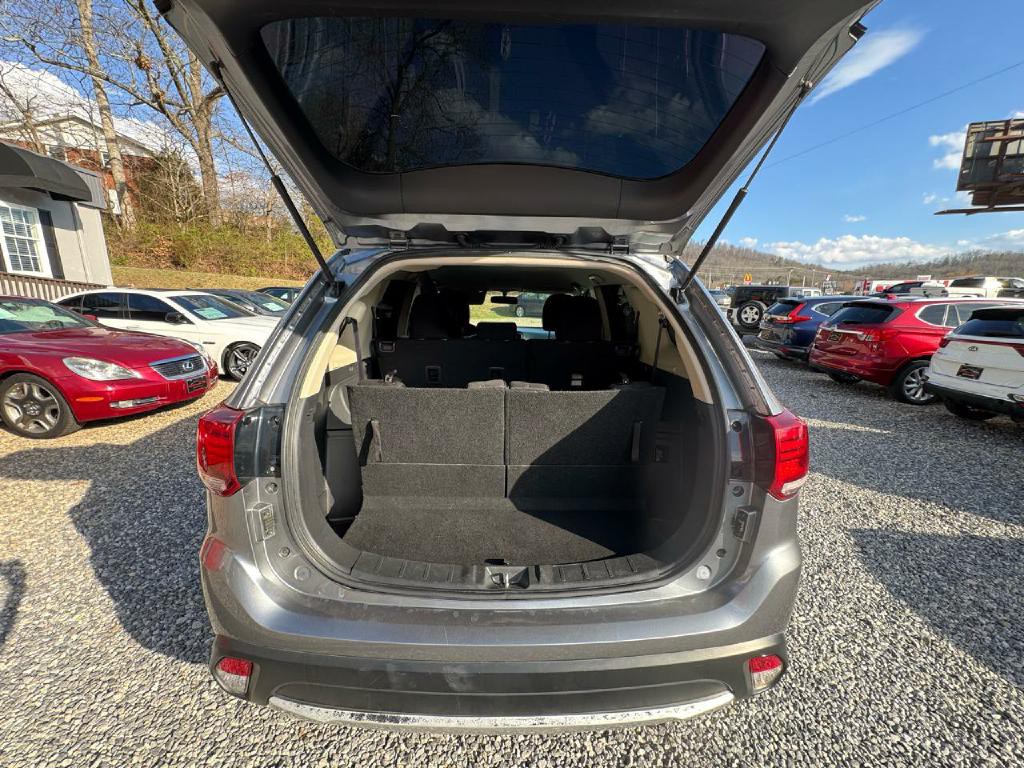 2018 Mitsubishi Outlander Image 5